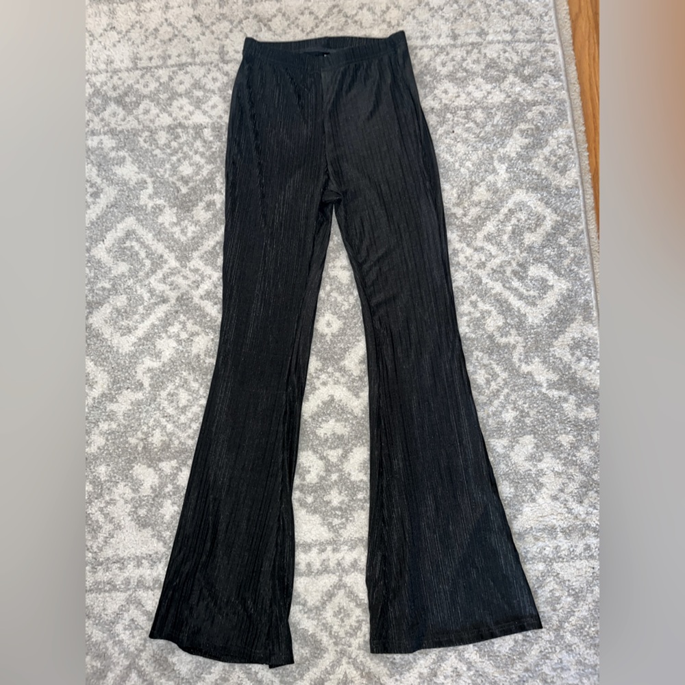 Stretchy/Shiny flare leg pants
